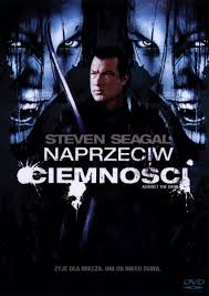 339-naprzeciw-ciemnosci.jpg